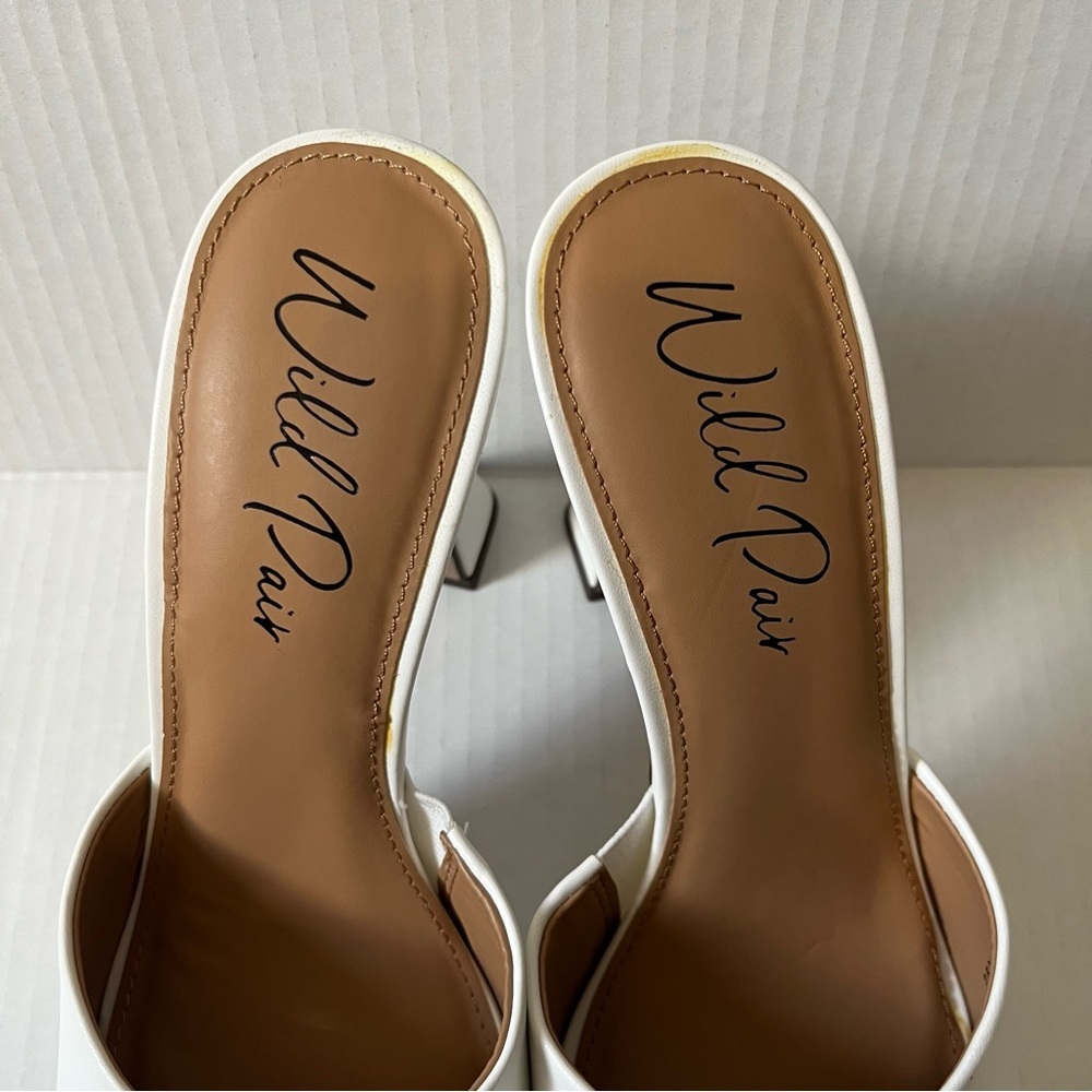 WILD PAIR- NEW Elegant White Women's Heels Size 9.5in - Picture 5 of 6